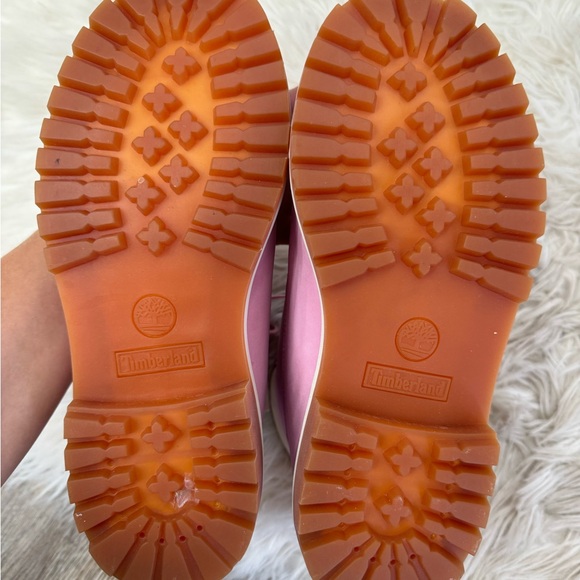Pink Timberlands - Picture 3 of 5